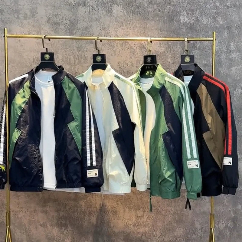 Men Jacket Spring Windbreaker Korean Fashion Retro Loose Sports Couples Streetwear Women Hip Hop Coats Quick Dry Harajuku Autumn
Men Jacket Spring Windbreaker Korean Fashion Retro Loose Sports Couples Streetwear Women Hip Hop Coats Quick Dry Harajuku Autumn