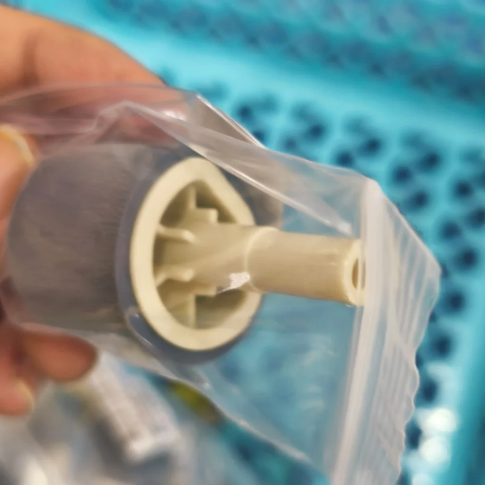 5 ролика захвата для HP 1160 1320 2100 2200 2300 2410 2420 2430 3390 3392 M2727 P2014 P2015 1500 2500 2550 2820 2830 2840
5 ролика захвата для HP 1160 1320 2100 2200 2300 2410 2420 2430 3390 3392 M2727 P2014 P2015 1500 2500 2550 2820 2830 2840