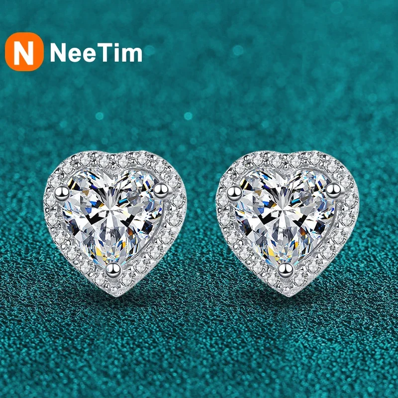 NeeTim 2-каратные серьги с муассанитом для женщин, стерлинговое серебро 925 пробы, сверкающие бриллианты, серьги-гвоздики в форме сердца, свадебные ювелирные украшения
NeeTim 2-каратные серьги с муассанитом для женщин, стерлинговое серебро 925 пробы, сверкающие бриллианты, серьги-гвоздики в форме сердца, свадебные ювелирные украшения