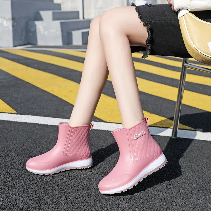 Fashionable Ladies' Short Rain Boots 2023 Slip Resistant Outerwear Waterproof Young And Beautiful Rubber Shoes for Adults
Fashionable Ladies' Short Rain Boots 2023 Slip Resistant Outerwear Waterproof Young And Beautiful Rubber Shoes for Adults