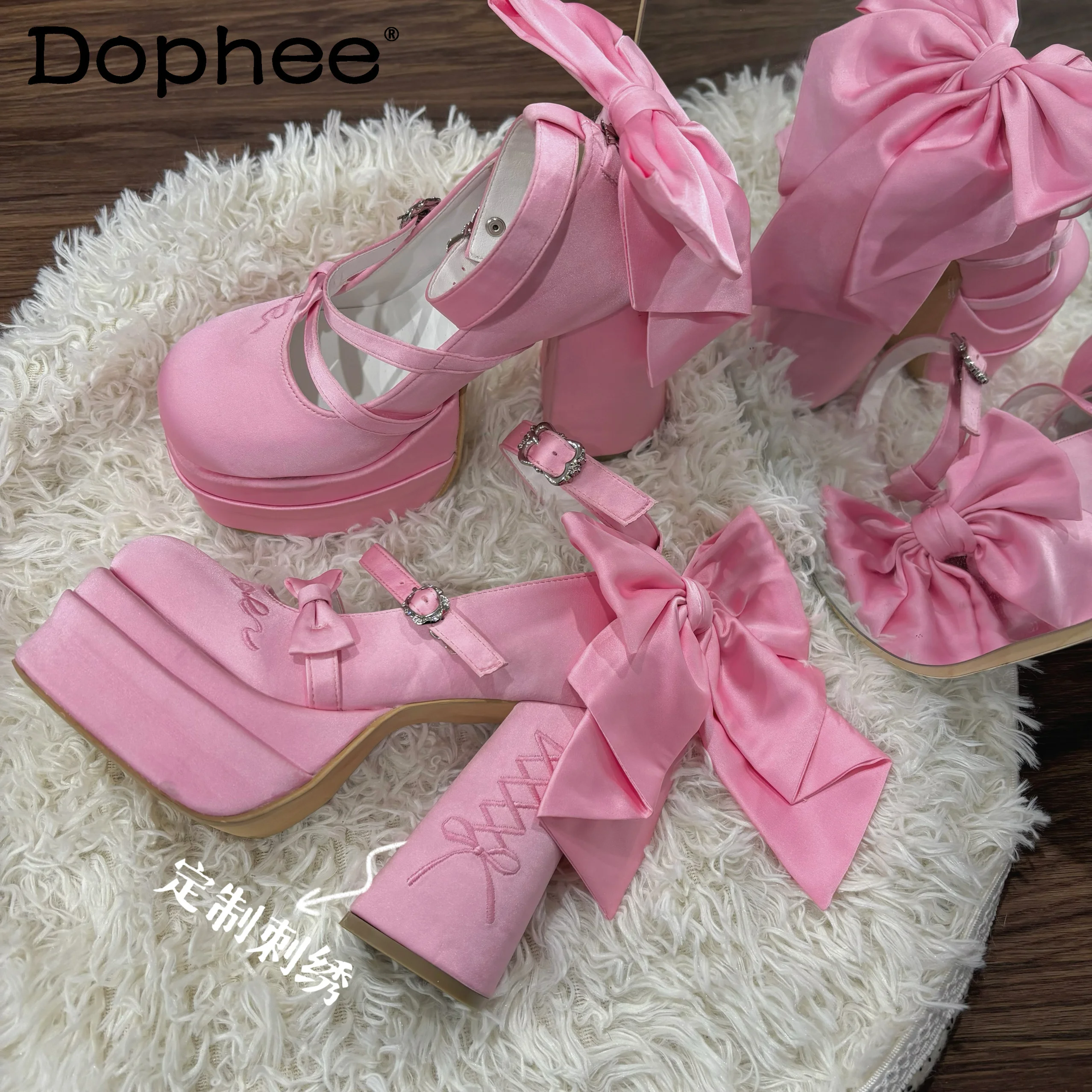 Original Pink Princess Tea Party High Heels Japanese Sweet Cute Bow Elegant Woman's Lolita Style Platform Shoes Lady Cos Pumps
Original Pink Princess Tea Party High Heels Japanese Sweet Cute Bow Elegant Woman's Lolita Style Platform Shoes Lady Cos Pumps