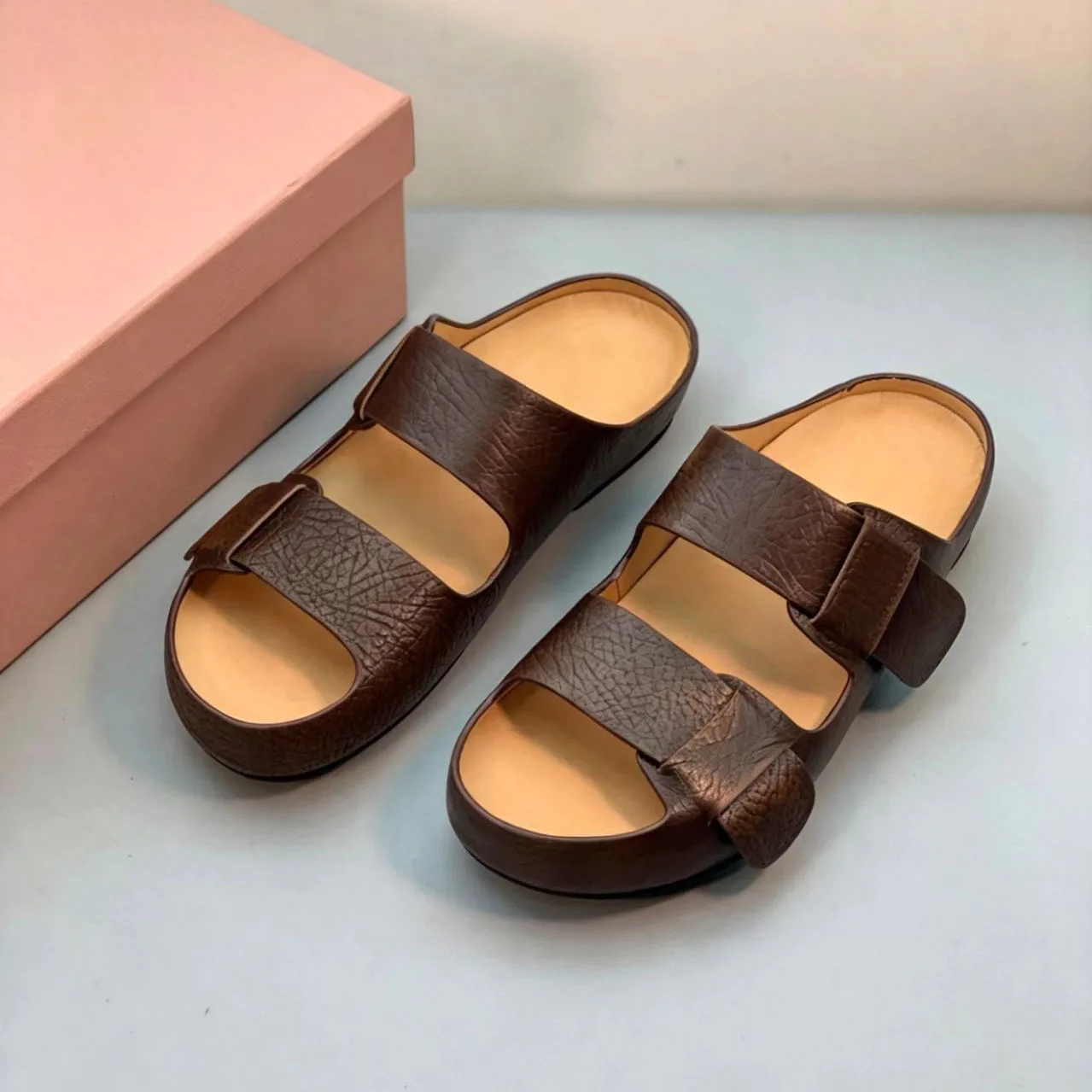 Women Leather Sandals Textured Leather Double-buckle Classic Comfort Slides
Women Leather Sandals Textured Leather Double-buckle Classic Comfort Slides