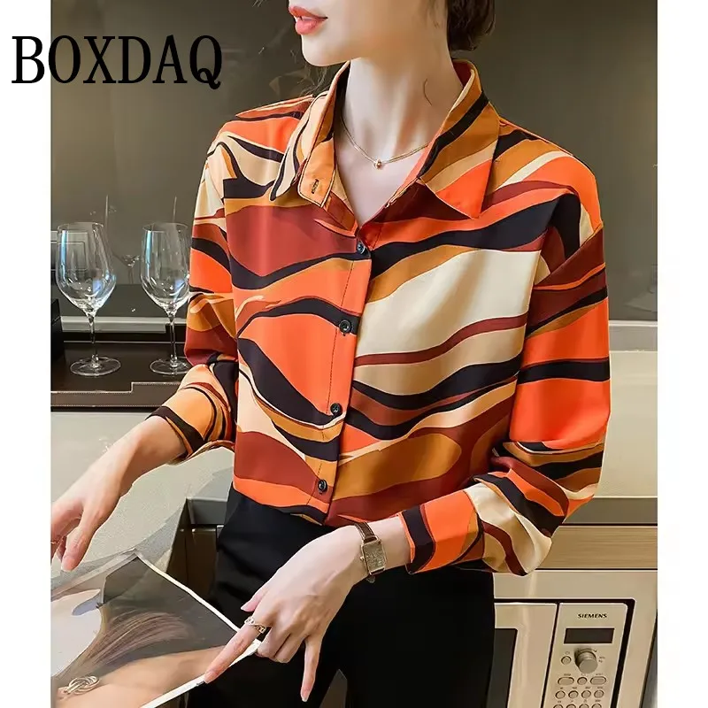 2025 Autumn Women's Shirt Street Collar Long Sleeved Women's Blouse Colorful Abstract Stripes Print Fashion Tops Elegant Shirts
2025 Autumn Women's Shirt Street Collar Long Sleeved Women's Blouse Colorful Abstract Stripes Print Fashion Tops Elegant Shirts