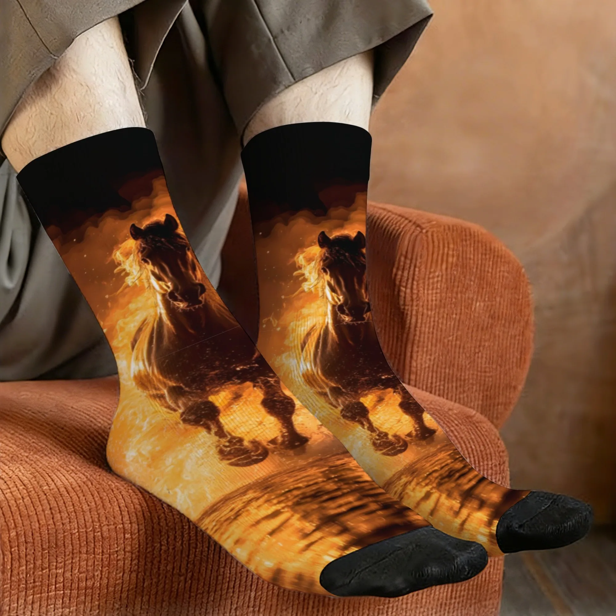 Novel Harajuku Retro Flaming Galloping Horse Print Men's Socks, Comfortable, Breathable, Non-Slip Casual Socks, Crazy Party Gift
Novel Harajuku Retro Flaming Galloping Horse Print Men's Socks, Comfortable, Breathable, Non-Slip Casual Socks, Crazy Party Gift