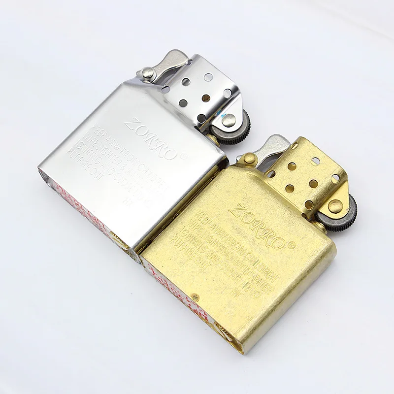 Zorro Lighter Liner Complete Original Copper Knurled White Steel Inflatable Windproof Lighter Oil Lighter
Zorro Lighter Liner Complete Original Copper Knurled White Steel Inflatable Windproof Lighter Oil Lighter