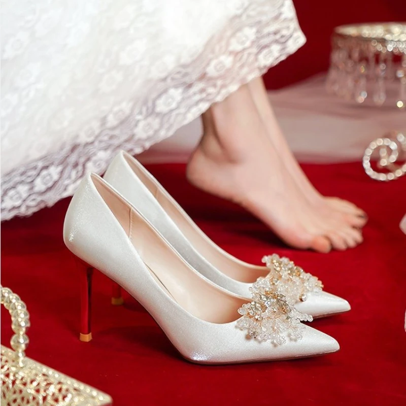 Women's High Heel Shoes Elegant Ladies Causal Bride Wedding Shoes Luxury Flower Woman Fashion Dress Stiletto Pumps
Women's High Heel Shoes Elegant Ladies Causal Bride Wedding Shoes Luxury Flower Woman Fashion Dress Stiletto Pumps