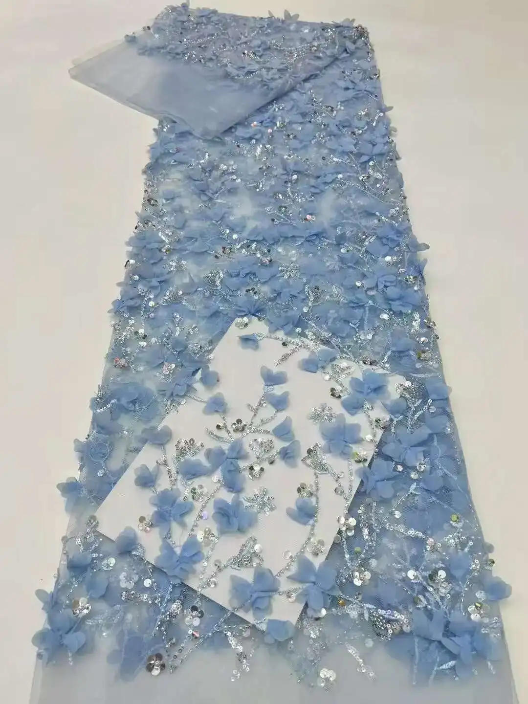 African Net Lace Fabric 5 Yards High Quality 2025 Luxury French Nigerian Sequins Mesh Tulle Lace Fabric for Women Dress
African Net Lace Fabric 5 Yards High Quality 2025 Luxury French Nigerian Sequins Mesh Tulle Lace Fabric for Women Dress