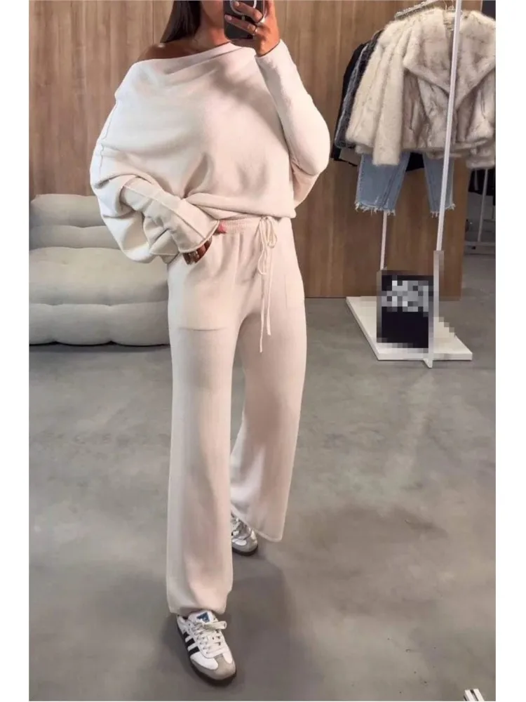 Fashion Batwing Sleeve Tops 2 Piece Sets Women Sexy Off Shoulder Pullover Pants Sets Autumn Winter Solid Wide Leg Pants Outfits
Fashion Batwing Sleeve Tops 2 Piece Sets Women Sexy Off Shoulder Pullover Pants Sets Autumn Winter Solid Wide Leg Pants Outfits