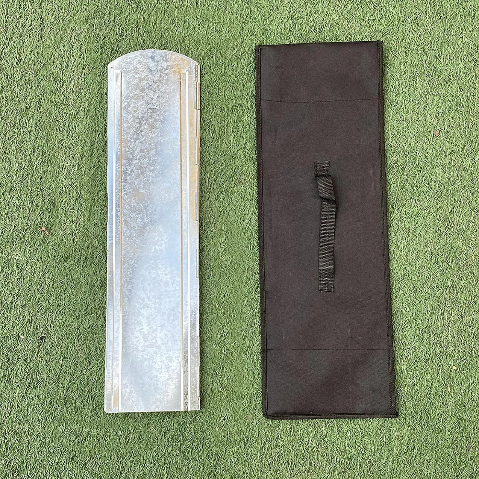Camping Stove Windscreen Foldable Metal Wind Blocker for Picnic Backpacking Barbecue Outdoor Kitchen
Camping Stove Windscreen Foldable Metal Wind Blocker for Picnic Backpacking Barbecue Outdoor Kitchen