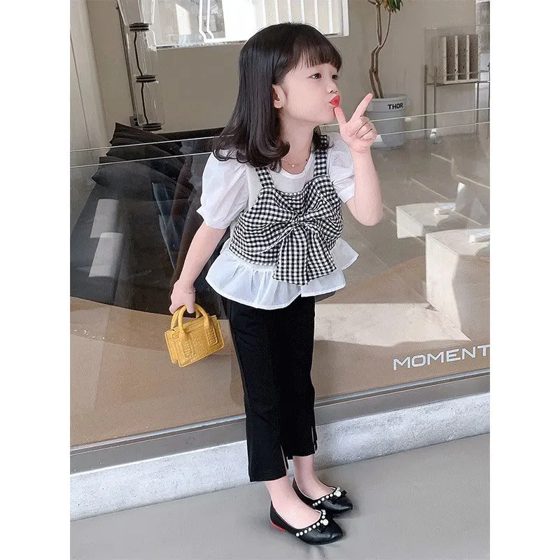 Girls Summer Outfit Set Fashionable Plaid Shirt + Flared Pants 2-Piece Set Short Sleeve Children's Clothing Ensemble
Girls Summer Outfit Set Fashionable Plaid Shirt + Flared Pants 2-Piece Set Short Sleeve Children's Clothing Ensemble