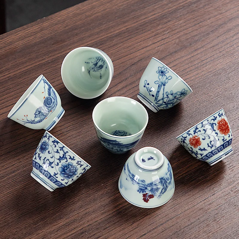 Blue and white hand-painted tea set, ceramic tea cup, household single cup retro master cup
Blue and white hand-painted tea set, ceramic tea cup, household single cup retro master cup