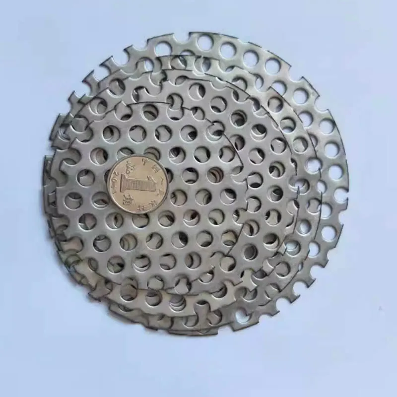 Stainless Steel 304 Perforated sheet Kitchen Floor Drain cover Strainer sewer filter mesh drain outletanti hair blocking &mice
Stainless Steel 304 Perforated sheet Kitchen Floor Drain cover Strainer sewer filter mesh drain outletanti hair blocking &mice