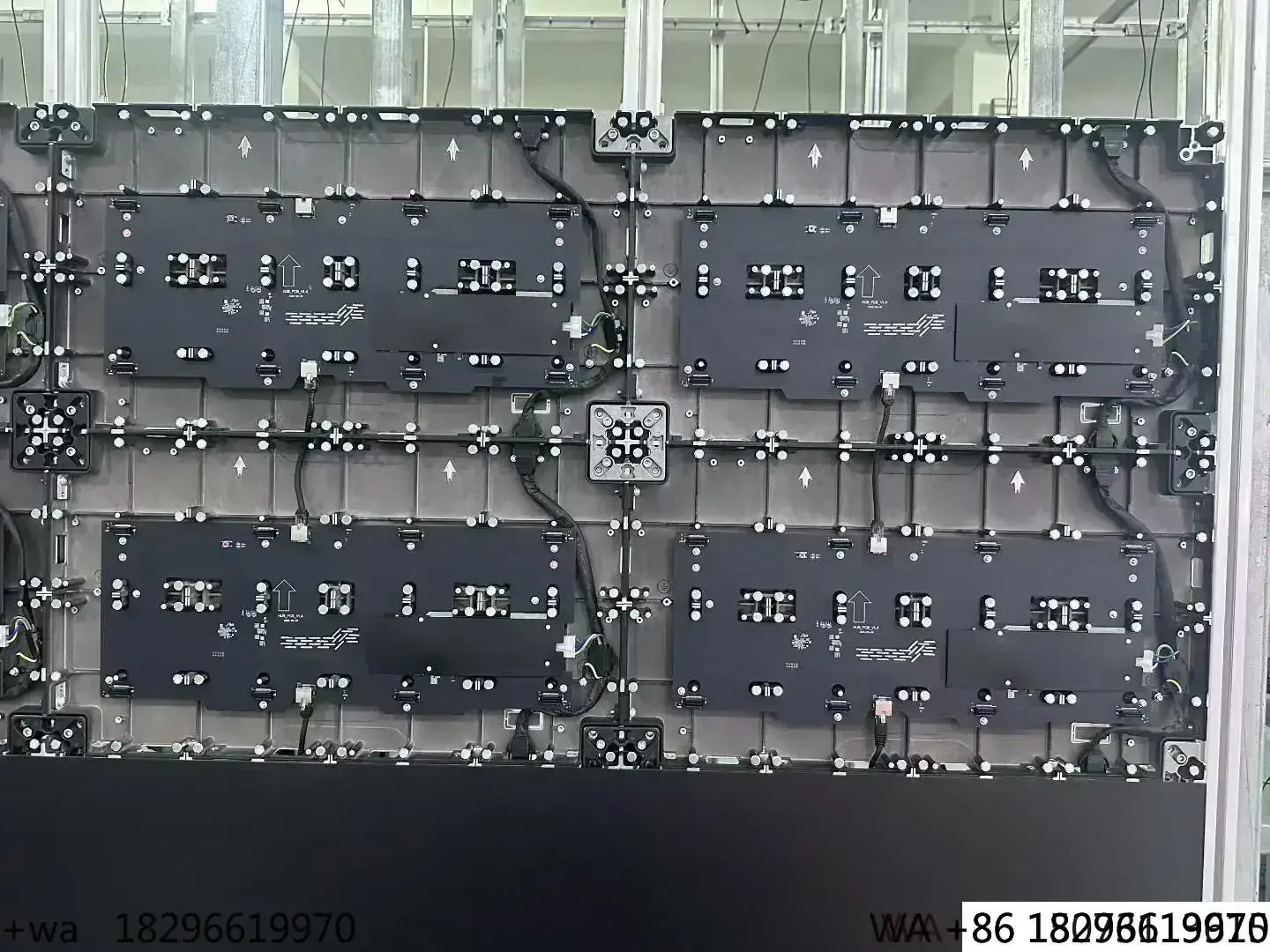 Indoor P1.25 LED Screen Fine Pitch Seamless Video Wall for Conference Rooms
Indoor P1.25 LED Screen Fine Pitch Seamless Video Wall for Conference Rooms