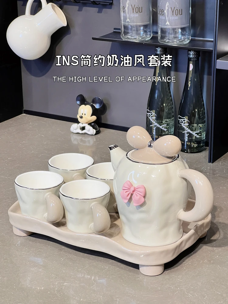 High-end gifts for girlfriends, brides, wedding gifts, practical tea sets, home ornaments, decorations, housewarming gifts
High-end gifts for girlfriends, brides, wedding gifts, practical tea sets, home ornaments, decorations, housewarming gifts
