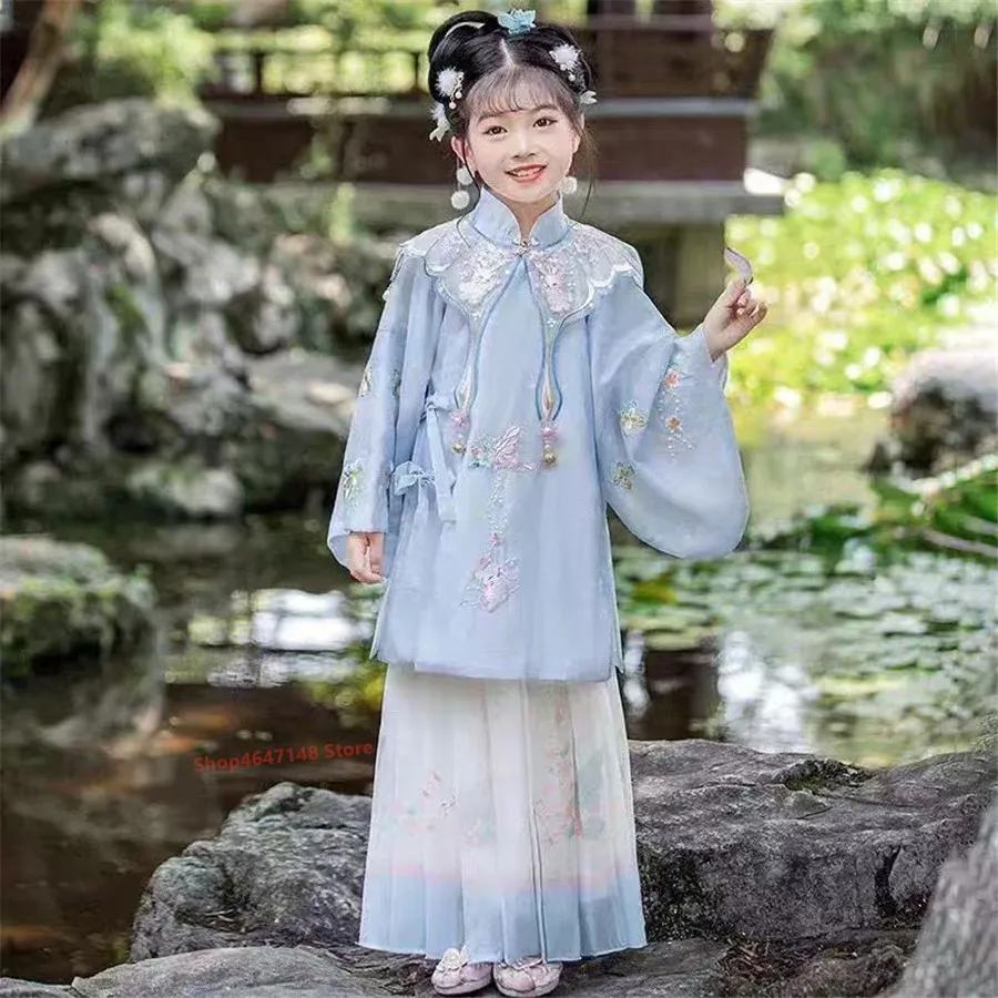 Girls Ming Dynasty Hanfu Horse-Face Skirt Set 2025 Spring New Baby Kids Chinese Ancient Perform Dress Children Tang Suit Dresses
Girls Ming Dynasty Hanfu Horse-Face Skirt Set 2025 Spring New Baby Kids Chinese Ancient Perform Dress Children Tang Suit Dresses