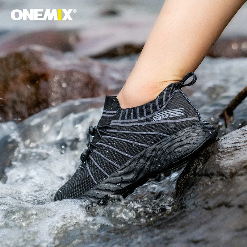 ONEMIX Waterproof Shoes Rebound Shock Absorption Sports Shoes Men's And Women's Walking Shoes Hiking Shoes
ONEMIX Waterproof Shoes Rebound Shock Absorption Sports Shoes Men's And Women's Walking Shoes Hiking Shoes