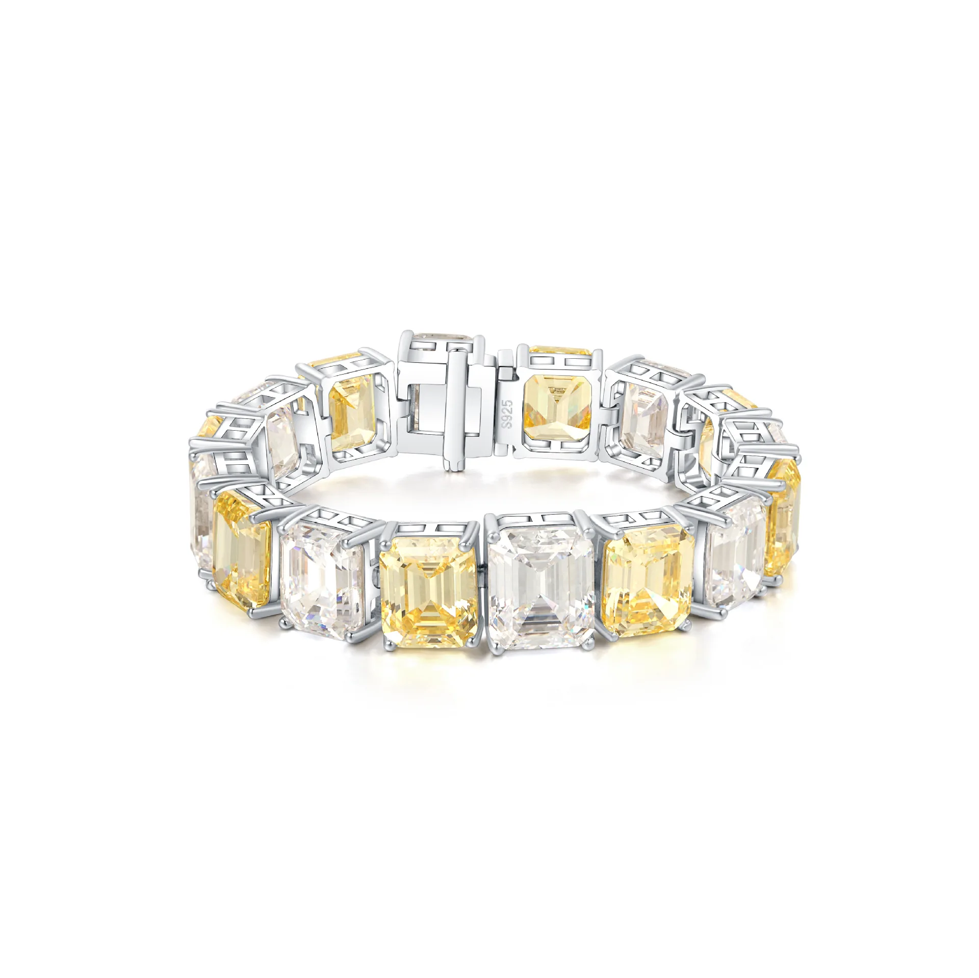 Shipei Jewelry European and American Luxury Inlay 12 Carat High Carbon Diamond 10 * 12 Women's High Grade Feeling
Shipei Jewelry European and American Luxury Inlay 12 Carat High Carbon Diamond 10 * 12 Women's High Grade Feeling