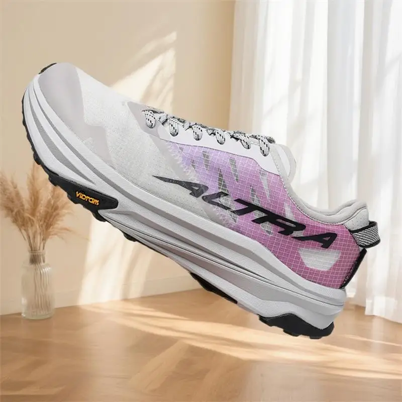 FallTrendy Racing Running Shoes, Streamlined Look, Street Eye - catching
FallTrendy Racing Running Shoes, Streamlined Look, Street Eye - catching