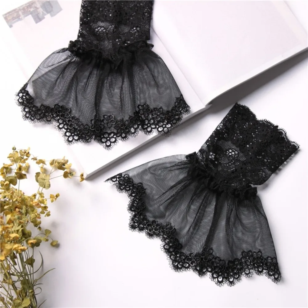 Universal Pleated Ruffles Detachable Cuffs Ruched Fingerless Gloves Lace Fake Sleeves Cuff White False Cuffs Autumn Winter
Universal Pleated Ruffles Detachable Cuffs Ruched Fingerless Gloves Lace Fake Sleeves Cuff White False Cuffs Autumn Winter