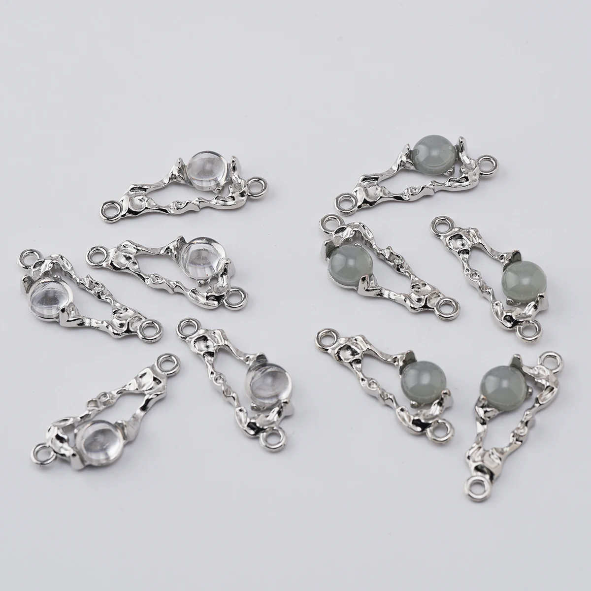6/10pcs 12x30mm zinc alloy charms Hand-set Zircon Connector pendant for make Necklace Earrings diy crafts jewelry accessories
6/10pcs 12x30mm zinc alloy charms Hand-set Zircon Connector pendant for make Necklace Earrings diy crafts jewelry accessories