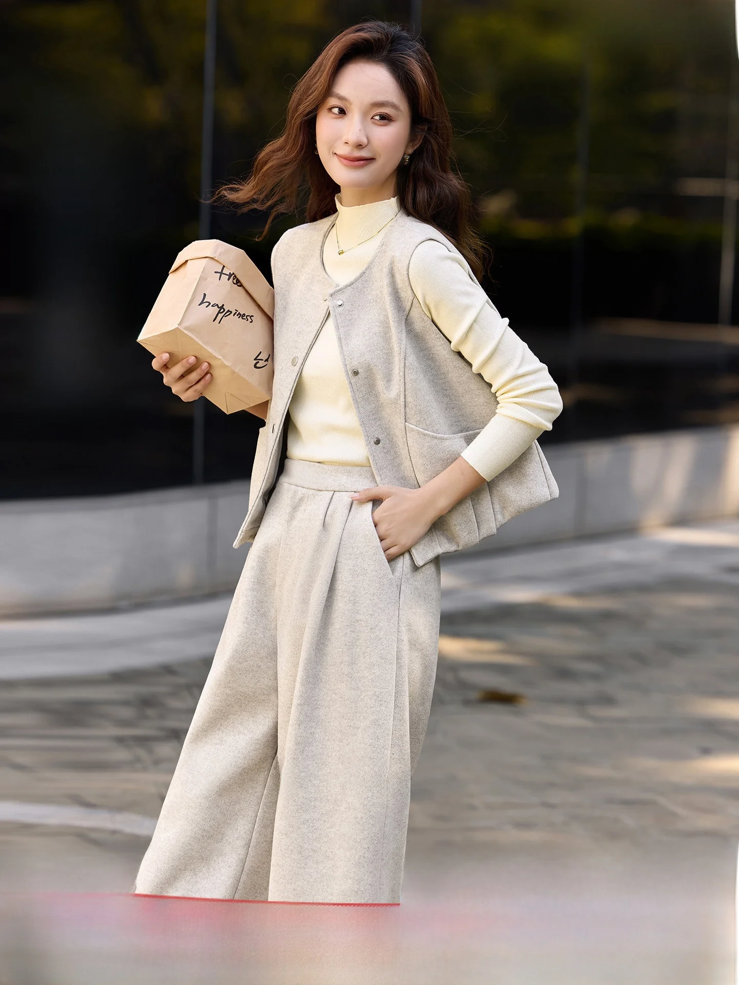 Spring Commute Workwear round Neck Set Women's Base Layer Vest Long Pants Three-Piece Suit Casual Style Polyester Fiber
Spring Commute Workwear round Neck Set Women's Base Layer Vest Long Pants Three-Piece Suit Casual Style Polyester Fiber