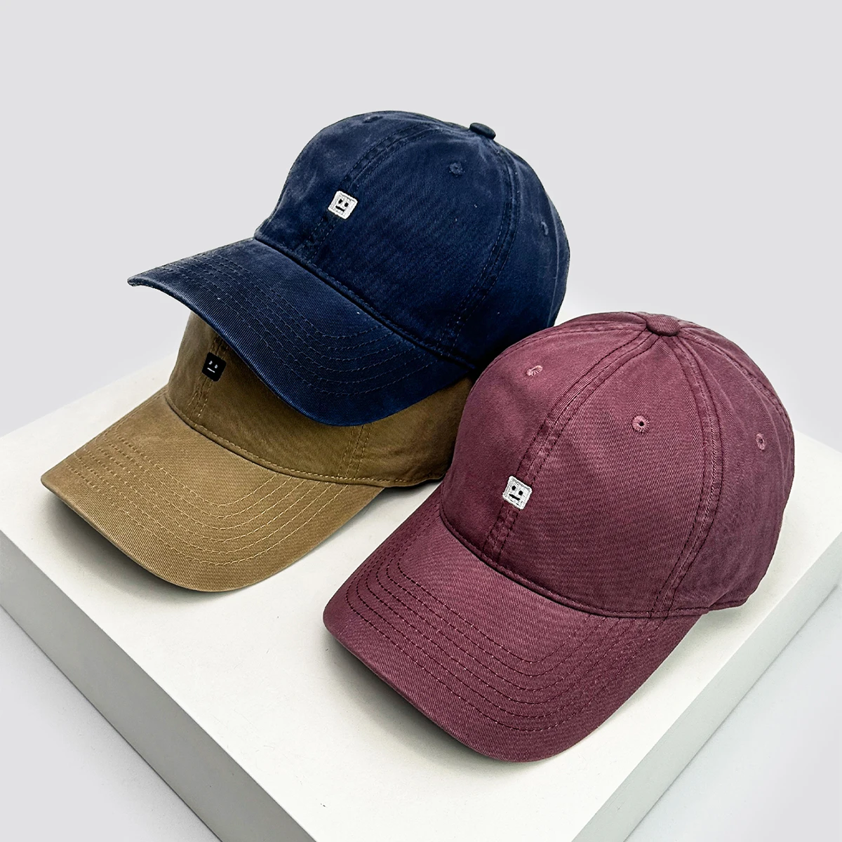 New Unisex Simple Embroidered Expression Baseball Hats Breathable Korean Sunshade Retro Peaked Caps Versatile Fashion Casual ins
New Unisex Simple Embroidered Expression Baseball Hats Breathable Korean Sunshade Retro Peaked Caps Versatile Fashion Casual ins