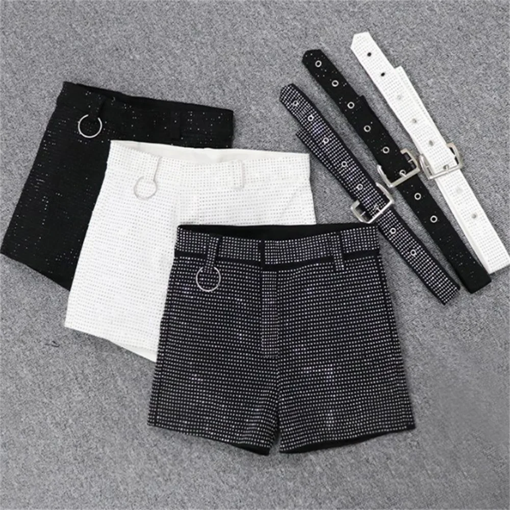 Rhinestone Shorts Women Wide Leg Shorts High Waist Sexy New Fashion Elastic Waistl Diamond Casual Denim Hot Pants Female belt
Rhinestone Shorts Women Wide Leg Shorts High Waist Sexy New Fashion Elastic Waistl Diamond Casual Denim Hot Pants Female belt