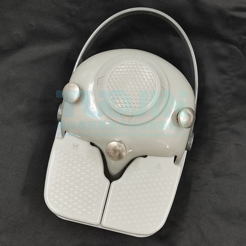 SKYLUN Dental Chair Unit Luxury Multi-function Foot Control Switch Pedal Foot Controller switch tube switch 4 holes SL1103
SKYLUN Dental Chair Unit Luxury Multi-function Foot Control Switch Pedal Foot Controller switch tube switch 4 holes SL1103