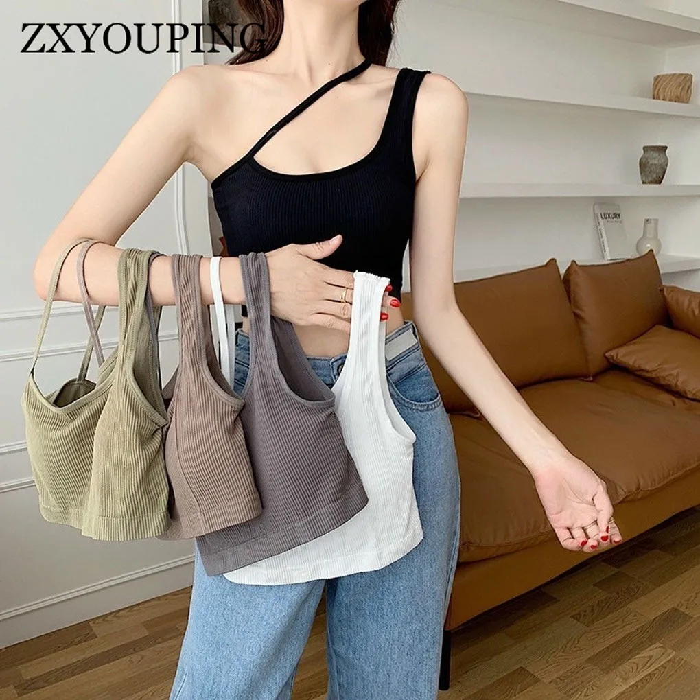 ZXYOUPING One-piece Crop Top Bra, Very Chic, Very Korean. Single Strap, Slit Fabric, Silk, Seamless Underwear with Bra Pad and F
ZXYOUPING One-piece Crop Top Bra, Very Chic, Very Korean. Single Strap, Slit Fabric, Silk, Seamless Underwear with Bra Pad and F