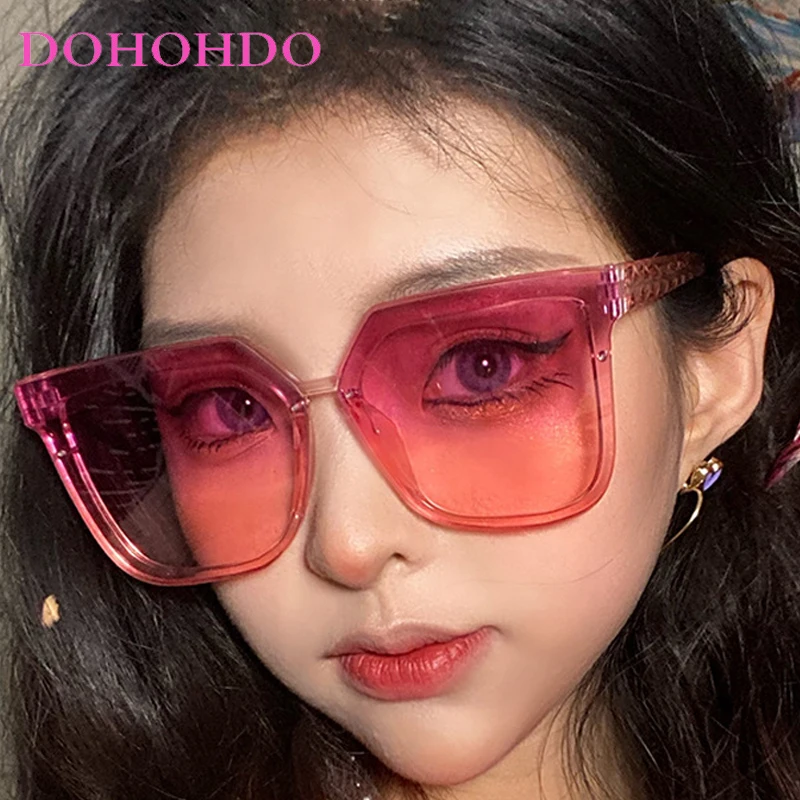 Classic Oversized Square Frame Women Sunglasses Men Sun Glasses Luxury Brand Design Retro Driving Outdoor Travel Eyewear UV400
Classic Oversized Square Frame Women Sunglasses Men Sun Glasses Luxury Brand Design Retro Driving Outdoor Travel Eyewear UV400
