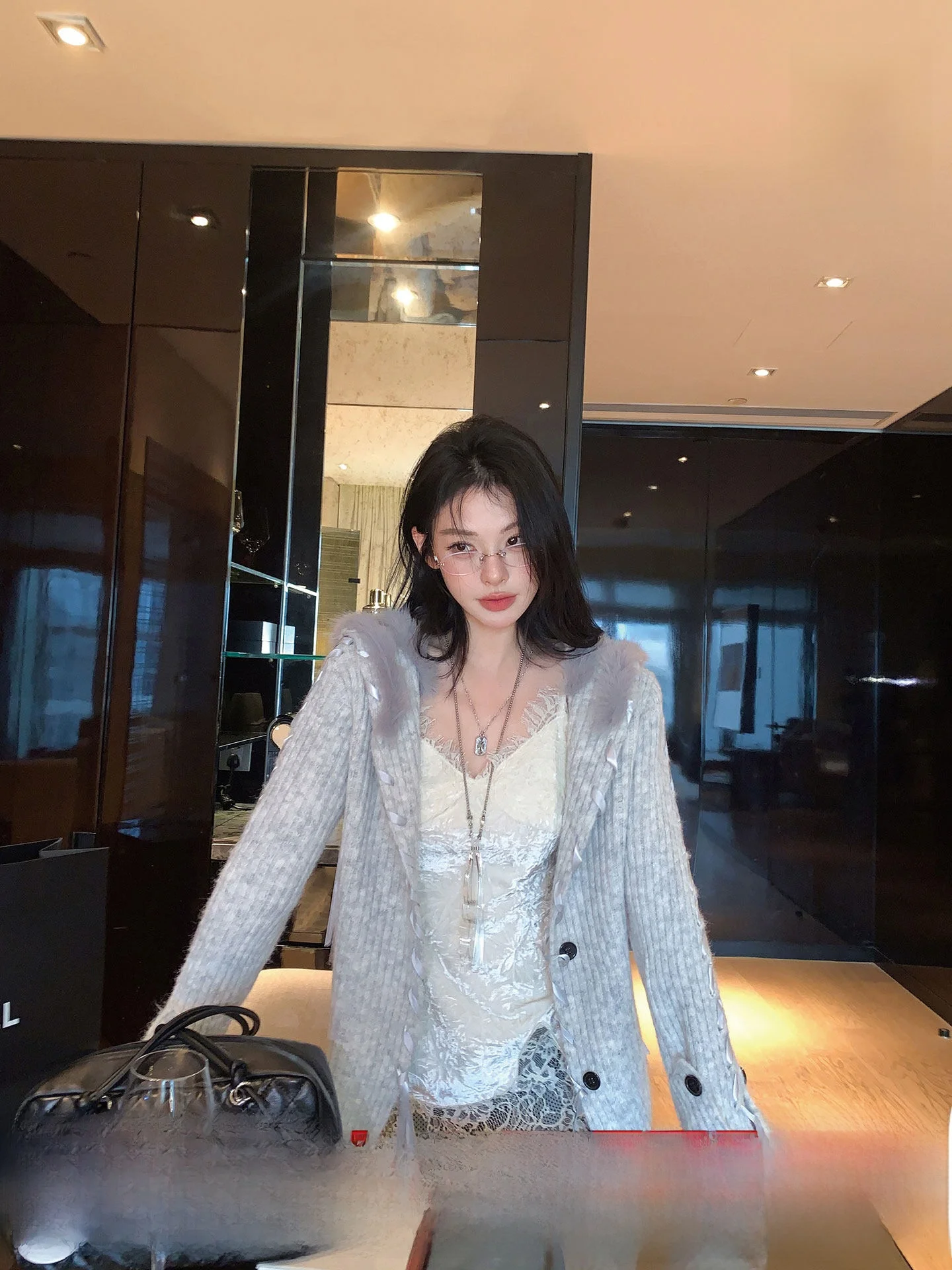 Lazy Sle Knitted Cardigan Women's Outerwear Fluffy Collar Open Front Soft Winter Coat Korean Leisure Faion Commute Wind
Lazy Sle Knitted Cardigan Women's Outerwear Fluffy Collar Open Front Soft Winter Coat Korean Leisure Faion Commute Wind