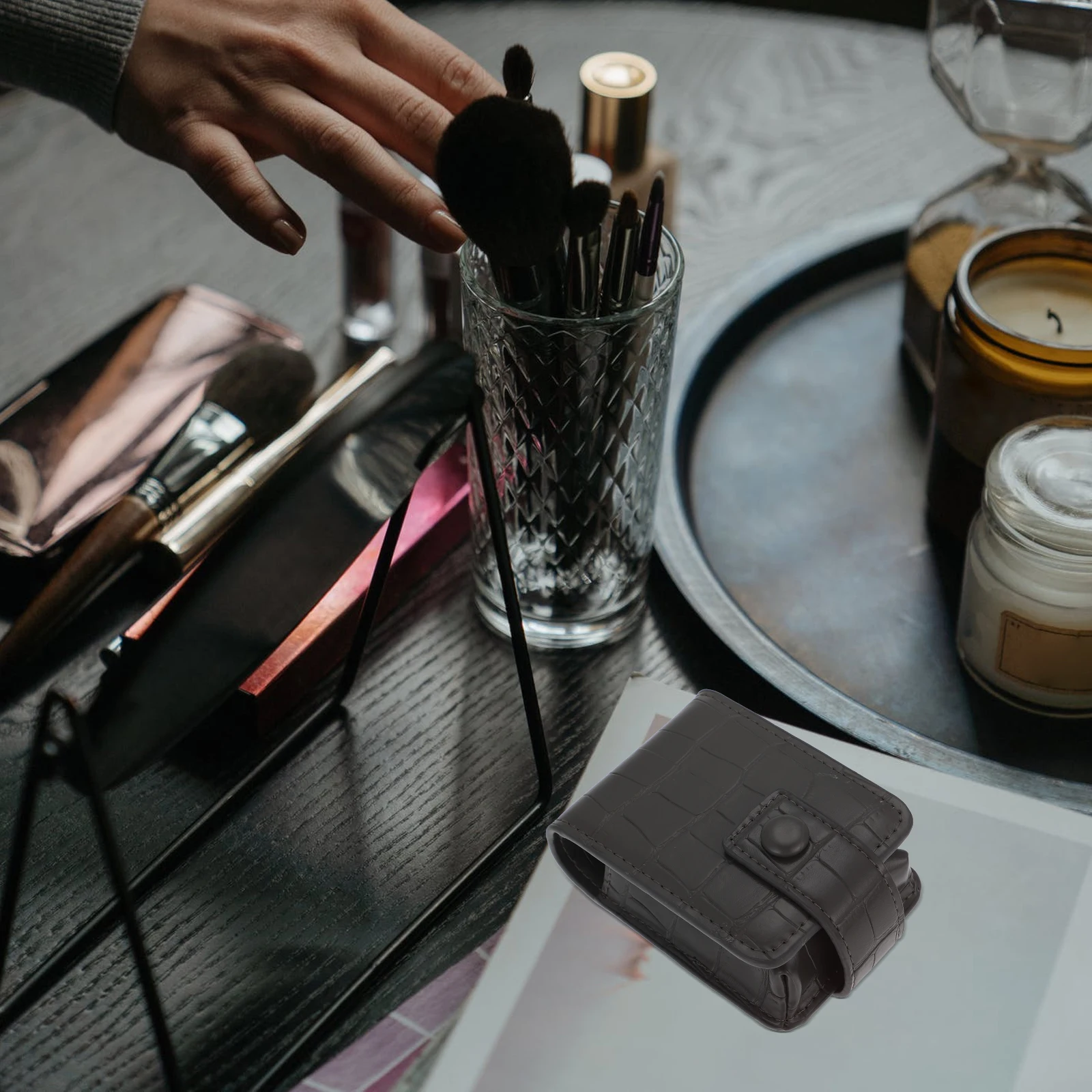 Portable Makeup Bag for Lipsticks Small PU Travel Pouch Storage Organizer Case Lightweight School Office Use
Portable Makeup Bag for Lipsticks Small PU Travel Pouch Storage Organizer Case Lightweight School Office Use