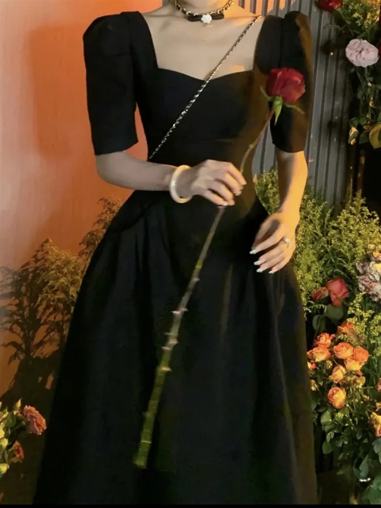 Lace Solid Black Party Boho Short Sleeve Woman Dress Embroidery Vintage Summer Elegant Sexy Mesh Dresses for Women A-Line 2022
Lace Solid Black Party Boho Short Sleeve Woman Dress Embroidery Vintage Summer Elegant Sexy Mesh Dresses for Women A-Line 2022