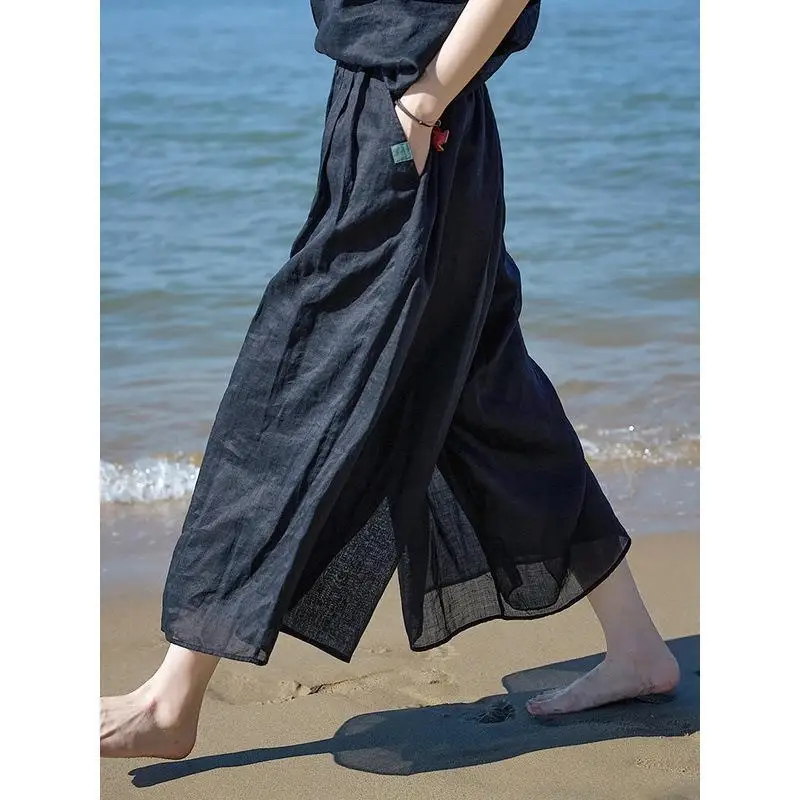 New 2025 Summer Arts Style Women Elastic Waist Calf-length Wide Leg Pants Black light Ramie Vintage Loose Casual Pants 1081
New 2025 Summer Arts Style Women Elastic Waist Calf-length Wide Leg Pants Black light Ramie Vintage Loose Casual Pants 1081