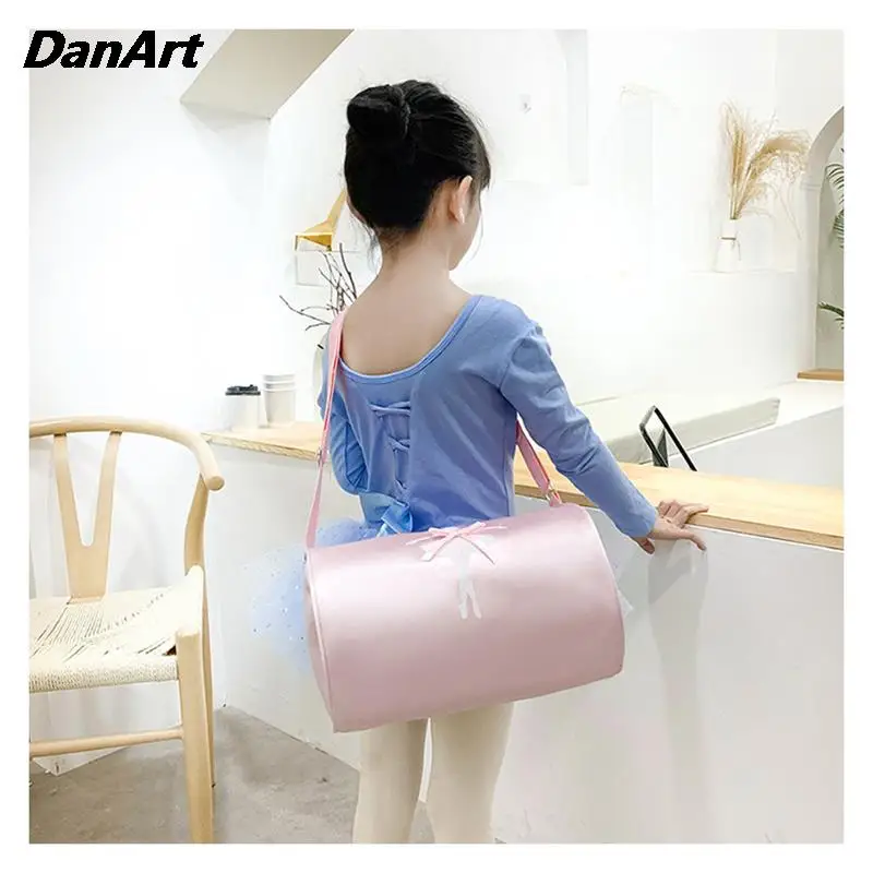 Girls Dance Bag Children's One Shoulder Dance Bag Princess Dance Bag Ballet LatinTap Dance Jazz Costume Duffle Storage Bag
Girls Dance Bag Children's One Shoulder Dance Bag Princess Dance Bag Ballet LatinTap Dance Jazz Costume Duffle Storage Bag