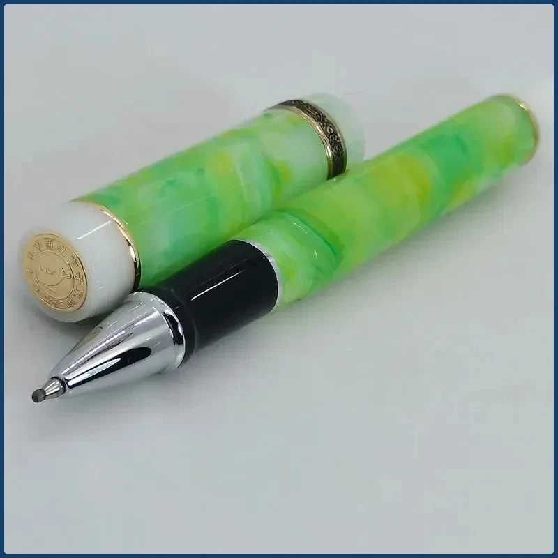 Kaigelu 316A Roller Pen Green Spiral Cap Acrylic Pen Shaft Color-Matched Business Office Writing Stationery
Kaigelu 316A Roller Pen Green Spiral Cap Acrylic Pen Shaft Color-Matched Business Office Writing Stationery