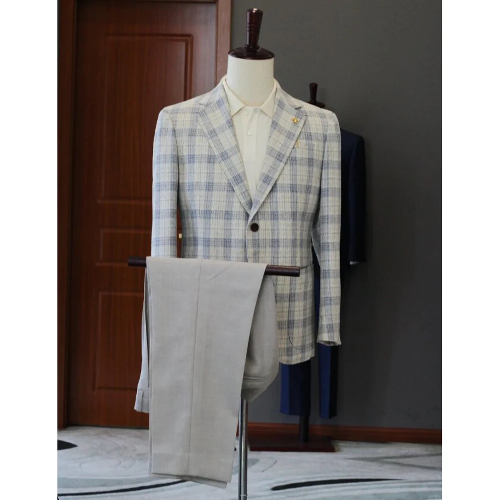 New Fashion Plaid Men's Suits Notch Lapel Single Button Male Blazer with Light Grey Pants Sets Formal Slim Business 2 Pieces Set
New Fashion Plaid Men's Suits Notch Lapel Single Button Male Blazer with Light Grey Pants Sets Formal Slim Business 2 Pieces Set