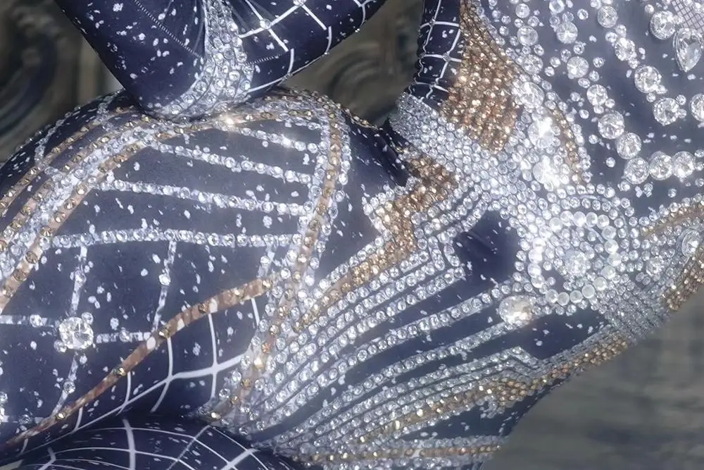 Women Long Sleeve Nightclub Bar Jazz stage dance costume Sparkly bodysuit black Dropshipping Rhinestone Crystal Jumpsuit
Women Long Sleeve Nightclub Bar Jazz stage dance costume Sparkly bodysuit black Dropshipping Rhinestone Crystal Jumpsuit