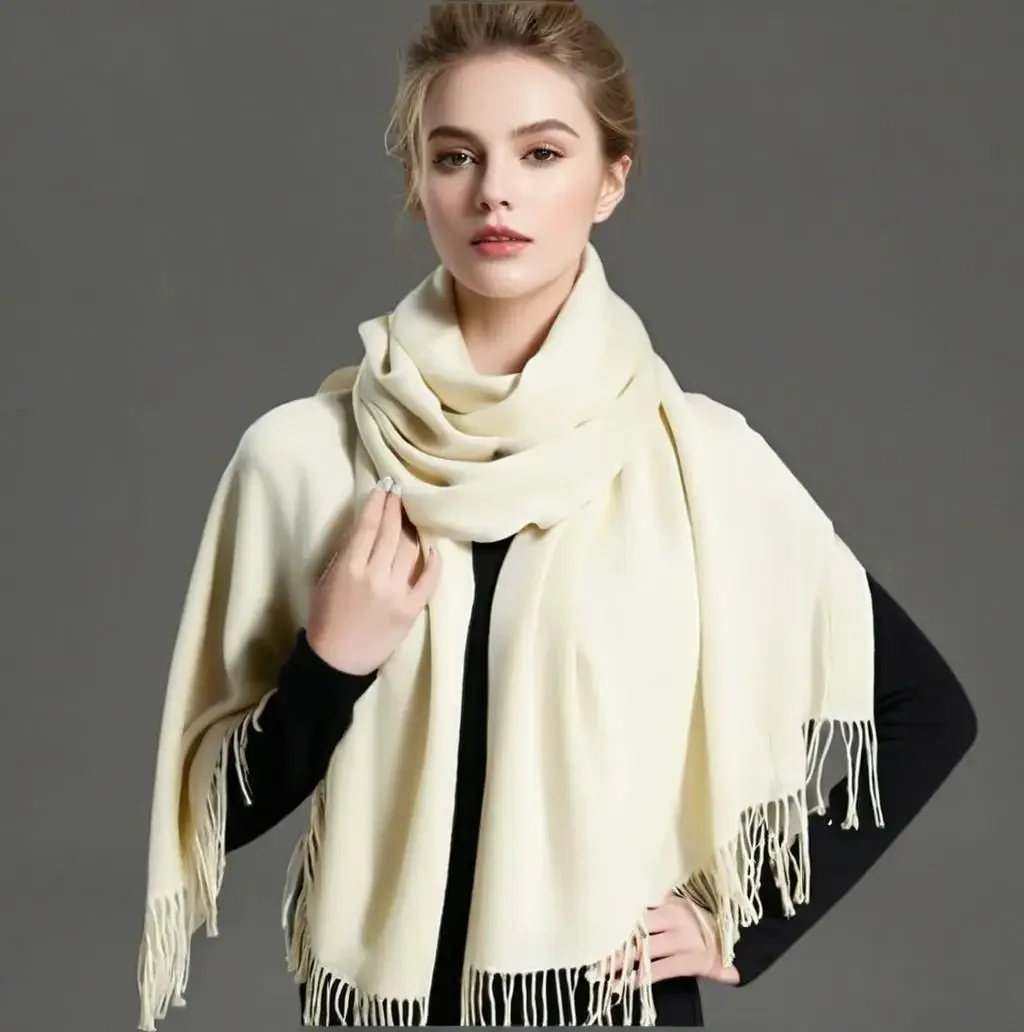 2024Winter New Cashmere Women Scarf Wholesale Female Scarves Lady Tassel Bandana Women Solid Shawl Wraps Foulard Tippet Pashmina
2024Winter New Cashmere Women Scarf Wholesale Female Scarves Lady Tassel Bandana Women Solid Shawl Wraps Foulard Tippet Pashmina