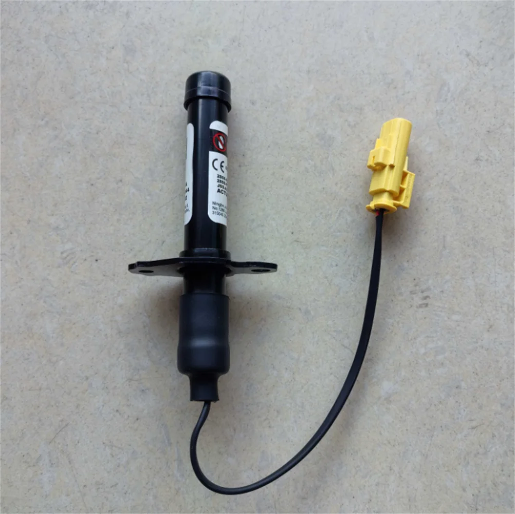 Applicable to Tesla's updated model Y engine hood collision sensor P3857505-C1-A P3857505-e1-a, left=right
Applicable to Tesla's updated model Y engine hood collision sensor P3857505-C1-A P3857505-e1-a, left=right