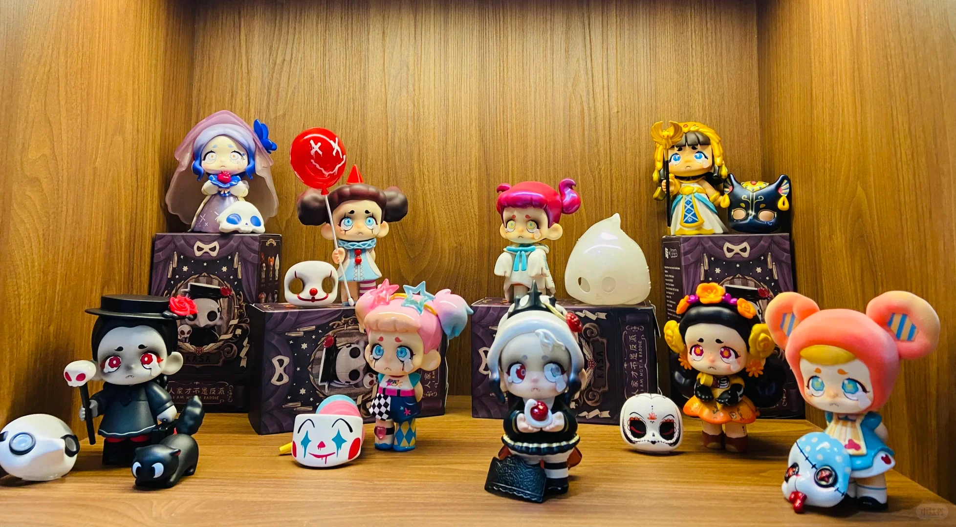 Kasa Is Not A Villain Series Сюрприз Слепая коробка Кукла для девочек Модное украшение стола Игрушка-сюрприз Подарок для детей Украшения
Kasa Is Not A Villain Series Сюрприз Слепая коробка Кукла для девочек Модное украшение стола Игрушка-сюрприз Подарок для детей Украшения