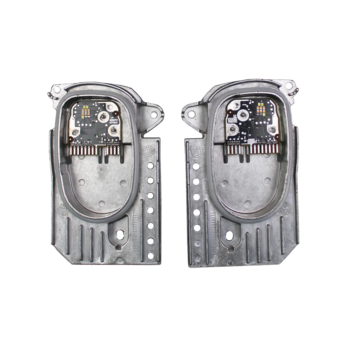 1Pair 63115A0E625 63115A0E626 Headlight LED Turn Signal DRL Control Module Source for G01 G02 G08 2020-2022
1Pair 63115A0E625 63115A0E626 Headlight LED Turn Signal DRL Control Module Source for G01 G02 G08 2020-2022