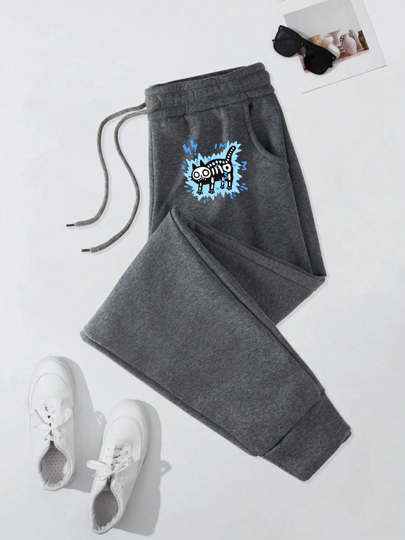 Electric Shock Cat Print Pocket Long Pant Men Street Trendy Mens Sweatpants Warm Drawstring Joggers Fleece Elastic Waist Pants
Electric Shock Cat Print Pocket Long Pant Men Street Trendy Mens Sweatpants Warm Drawstring Joggers Fleece Elastic Waist Pants