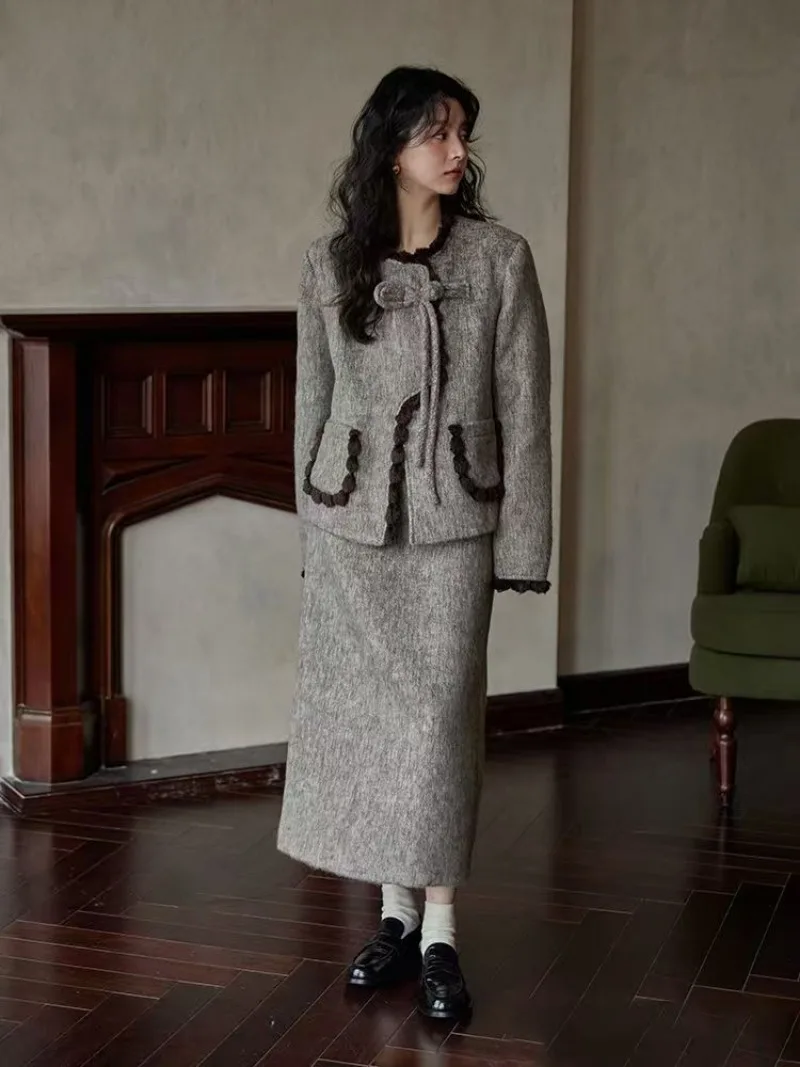 Sweet Hot Girl Suit Women's Winter O-neck Long-sleeved Coat High Waist A-line Skirt Two-piece Set Fashion Female Clothes
Sweet Hot Girl Suit Women's Winter O-neck Long-sleeved Coat High Waist A-line Skirt Two-piece Set Fashion Female Clothes