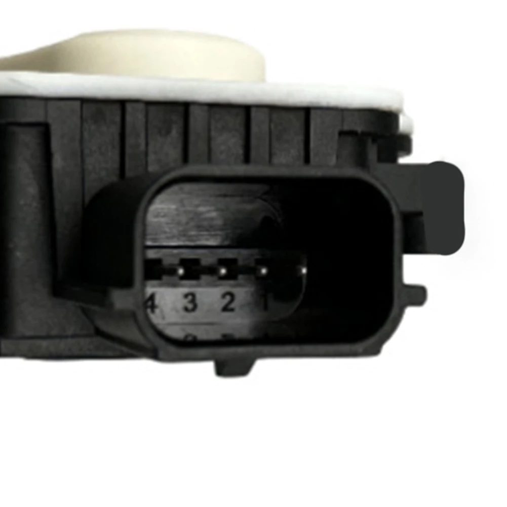 Radiator Shutter Actuator Motor HS738476AA FT4B 8476A 131488800026 for Ford For Fusion 2017 to 2020 Direct Replace
Radiator Shutter Actuator Motor HS738476AA FT4B 8476A 131488800026 for Ford For Fusion 2017 to 2020 Direct Replace