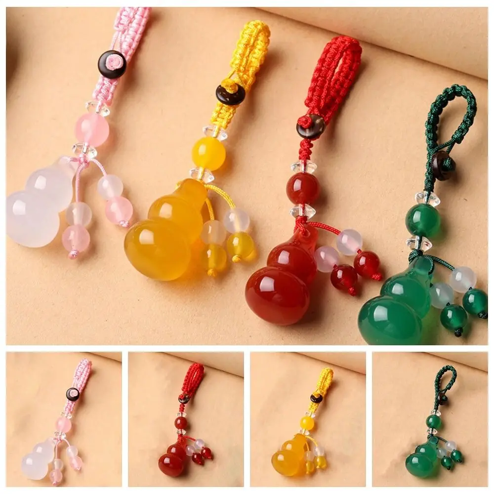 Chalcedony Jade Gourd Keychain Road Protection Gourd Good Moral Agate Gourd Jewellery Pendant Woven Crystal Clear
Chalcedony Jade Gourd Keychain Road Protection Gourd Good Moral Agate Gourd Jewellery Pendant Woven Crystal Clear