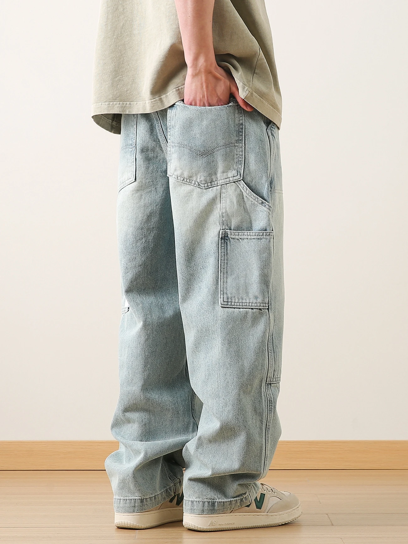 Осенние японские свободные джинсы с прямыми штанинами, мужские винтажные брюки для спецодежды с талией, модные брендовые джинсы в американском стиле High Street 
Осенние японские свободные джинсы с прямыми штанинами, мужские винтажные брюки для спецодежды с талией, модные брендовые джинсы в американском стиле High Street