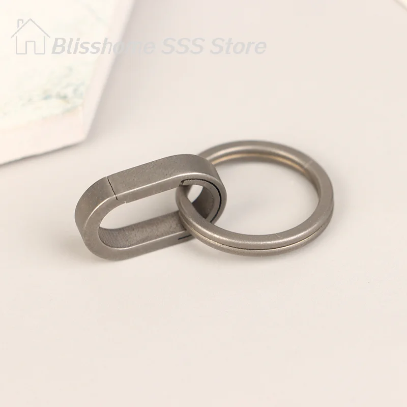 【S】Titanium Alloy Mini Key Ring Connection Buckle Universal Joint Auxiliary Ring Connection Bayonet Ring Personality Creativity
【S】Titanium Alloy Mini Key Ring Connection Buckle Universal Joint Auxiliary Ring Connection Bayonet Ring Personality Creativity