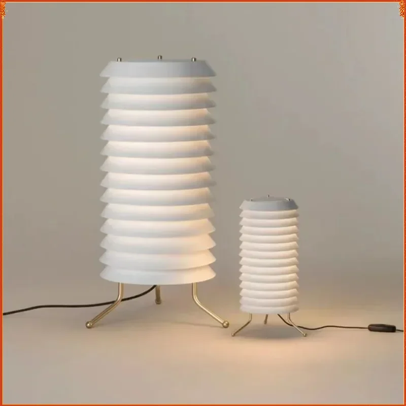 Cole Maija Table Lamp Medieval Style Nordic Design Lamp Replica Living Room Retro Floor Lamp Study White Bedside Table Light
Cole Maija Table Lamp Medieval Style Nordic Design Lamp Replica Living Room Retro Floor Lamp Study White Bedside Table Light