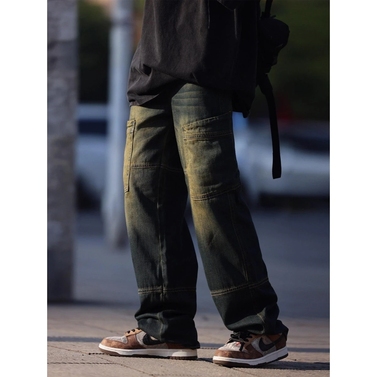 Мужские джинсы в стиле ретро-американский рабочий костюм, модные брендовые брюки Haome Streetwear, прямые джинсы с несколькими карманами
Мужские джинсы в стиле ретро-американский рабочий костюм, модные брендовые брюки Haome Streetwear, прямые джинсы с несколькими карманами